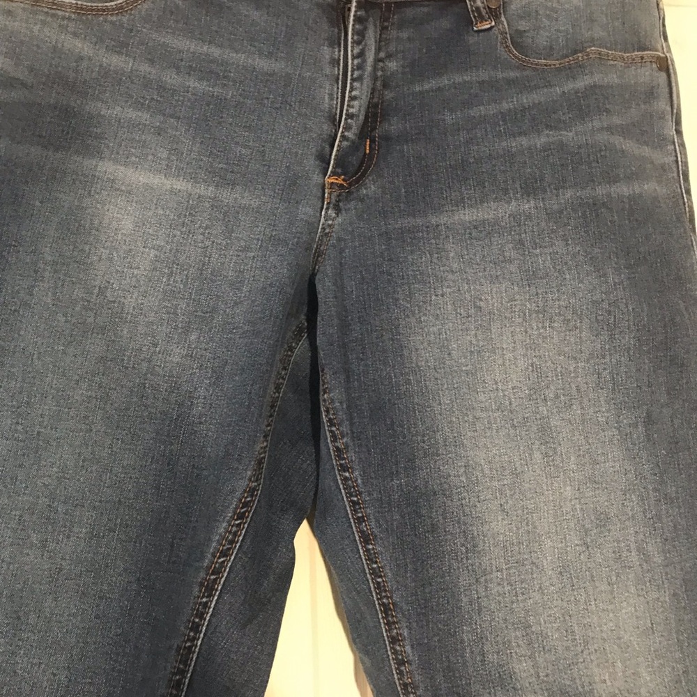 TAHARI jeans size 10